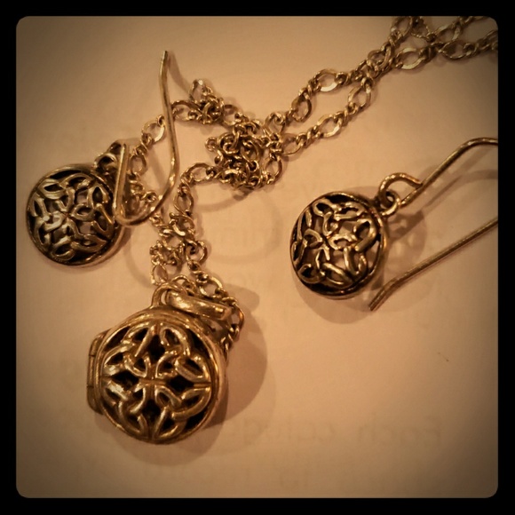 Jewelry - .925 sterling Celtic knot locket and earrings set